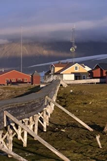 Images Dated 28th August 2003: Heating system in Ny-Alesund. Spitzbergen. Svalbard. Latitude: 78. 55N Longitude: 011