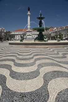 Images Dated 13th August 2010: Historic Rossio Square, Wave pattern mosaic