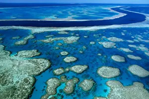 Hook Reef - separated from Hardy Reef (top) by a deep tidal channel, Great Barrier Reef Marine Park (World Heritage Area), Queensland, Australia JPF33977