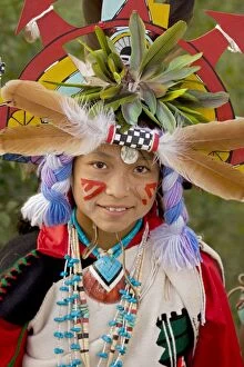 Images Dated 31st August 2008: Hopi Girl - Hopi Reservation