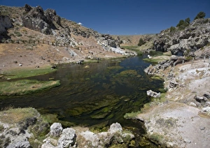 Images Dated 19th July 2005: Hot Creek Geological site -part of Owens River. Hot springs. North of Bishop, Sierra Nevada