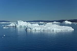Images Dated 11th August 2013: Iceberg melting iceberg drifting Arctic ocean Summer