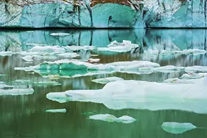 Icebergs on glacial meltwater under Mount Edith Cavell, Jasper National Park, Alberta, Canada. Date: 25-05-2021