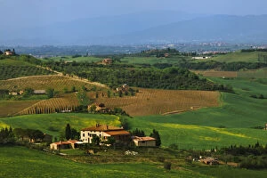 Italy, Tuscany. Scenic of the Val d'Orcia