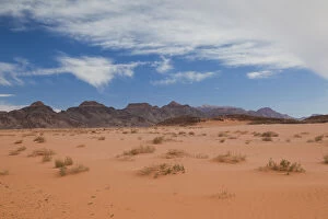 Arab Gallery: Jordan, Wadi Rum, desert landscape