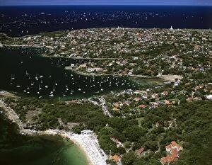 JPF-13693 Aerial of Neilsen Park, Vaucluse Bay and Parsley Bay during Tall Ships race