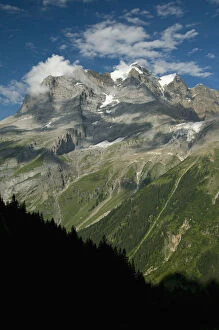 Bernese Gallery: Jungfrau from upper Lauterbrunnen Valley