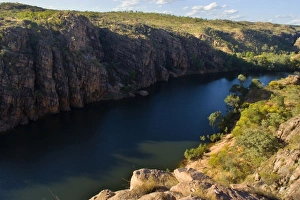 Images Dated 19th June 2008: Katherine Gorge - Katherine river cuts its way through its 30 km long, majestic gorge
