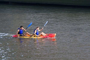 Kayaking on the Nervion River in the city