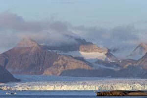 Kongsvegan Glacier - near Ny-Alesund, Spitzbergen. Svalbard