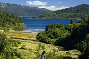 Lake Waikaremoana - embedded between mountains clad with lush pristine temperate rainforest