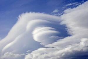 Images Dated 20th January 2008: Lenticular clouds