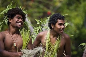 Ceremonies Gallery: Lifou Island traditional dancers