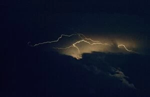 Images Dated 1st July 2008: Lightning at night