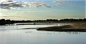 Images Dated 10th July 2004: Luangwa River - South Luangwa Valley National Park - Zambia - Africa