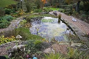 MAB-275 Attractive large artificial garden pond