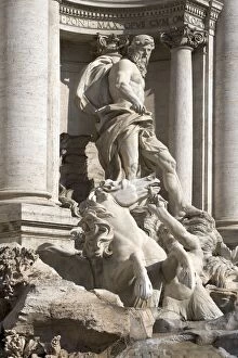 Images Dated 27th October 2005: Monument - Trevi Fountain