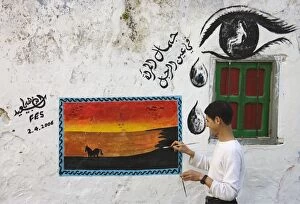 Images Dated 7th April 2006: Morocco - Street artist in the Medina (= the original)