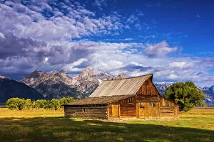 Images Dated 25th May 2021: The Moulton Barn on Mormon Row, Grand Teton National Park, Wyoming, USA. Date: 25-05-2021