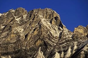 Images Dated 9th December 2010: Mount Cascade near Banff Town - Folded sedimentary rocks - Banff National Park - Rocky Mountains