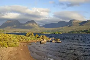 Lochs Prints: Mountain scenery view from the shores of Loch Lurgainn towards Cul Beag