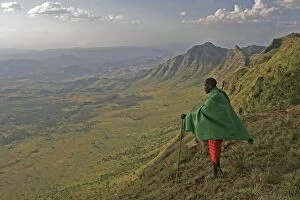 Images Dated 16th August 2004: Msai - looking over Rift Valley near town of Maralal