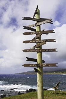 Images Dated 31st October 2004: Multi-destination signpost at Hanga Roa, Easter