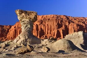 Images Dated 30th April 2010: Mushroom Rock - prehistoric geological rock formation
