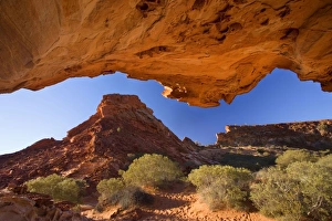 Images Dated 4th June 2008: Mushroom Rock - view from sandstone rock formation called the mushroom onto the colourful cliffs