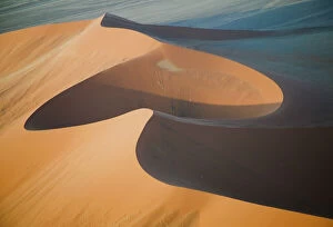 Images Dated 6th June 2007: Namibia, Soussevlei, Great Red Sand Dunes