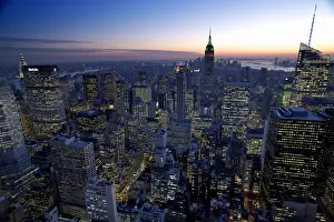 Lighting Prints: New York City - Manhatten - at dusk from 30 Rockefella plaza