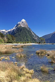 Earth Gallery: New Zealand, Fiordland National Park