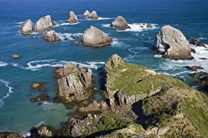 Headland Prints: New Zealand - Headland with offshore rocks at Nugget Point the Catlins South Island