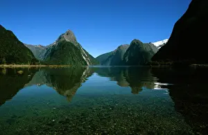 Fjord Prints: New Zealand - Milford Sound Fiordland National Park, South Island MPM00033
