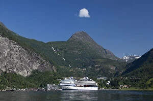 Cruise Gallery: Norway, Geirangerfjord, Geiranger. Cruise