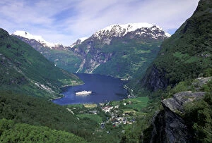 Norway, Geirangerfjord, Geiranger. Fjord