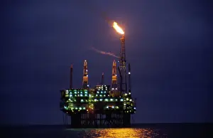 Oil Rig - Brit oil's Beatrice North Sea