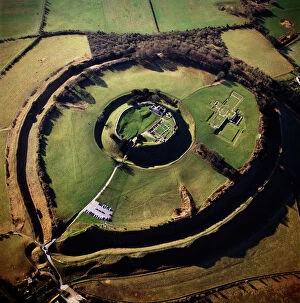 Earth Gallery: Old Sarum, the original site of Salisbury with