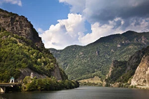 The Olt gorge through the Carpathian mountains