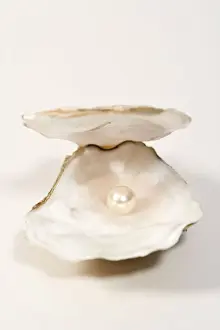 Mollusc Prints: Oyster Shell With artificial pearl