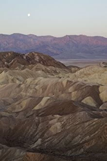 Badlands Gallery: Panamint Range and the Death Valley - with almost