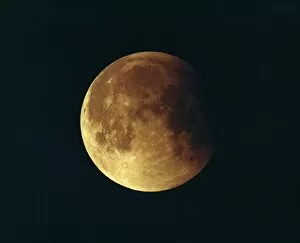 Images Dated 30th September 2008: Partial lunar eclipse of the moon - 15 June 1992