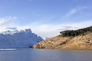 Iceberg Gallery: Patagonia Argentina.Brazo Rico lake