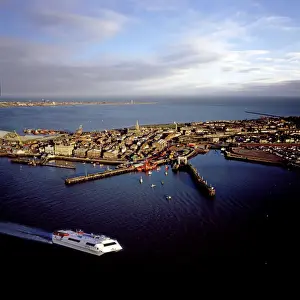 Ports Prints: Picture No. 10741180