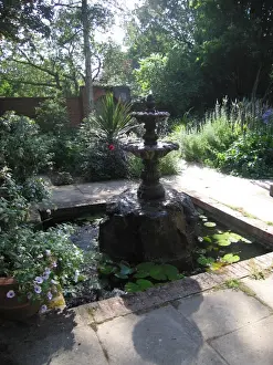 Fountain Prints: Picture No. 10760123