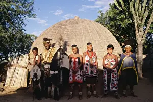 Huts Prints: Picture No. 10854988