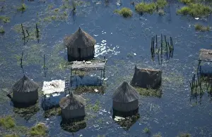 Huts Prints: Picture No. 10861840