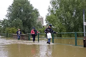 Flooding Prints: Picture No. 10866926