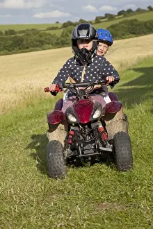 Bikes Prints: Picture No. 10877092