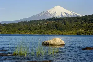 Lago Prints: Picture No. 10885084